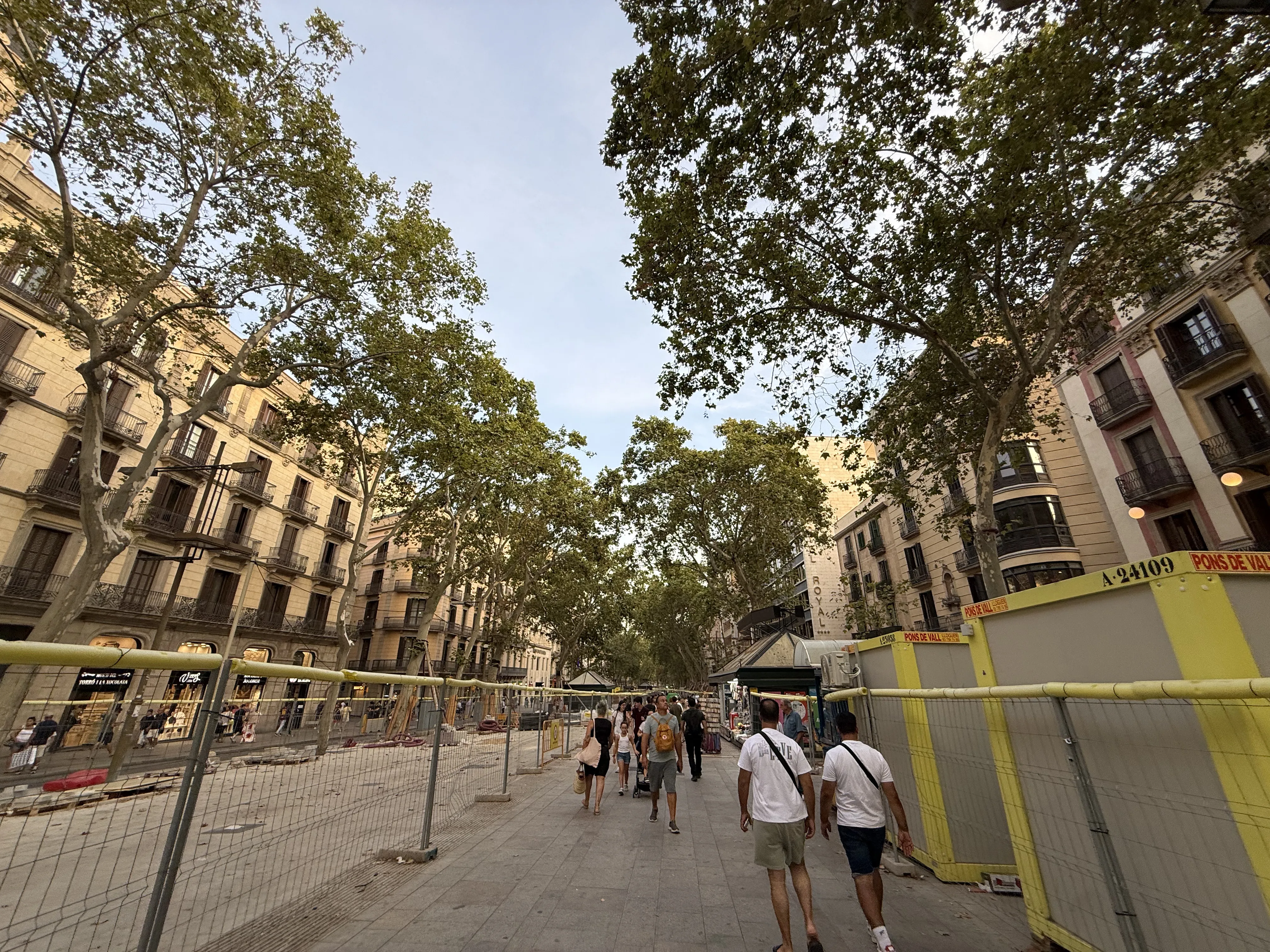 Construction hoarding and barriers on La Rambla, Barcelona